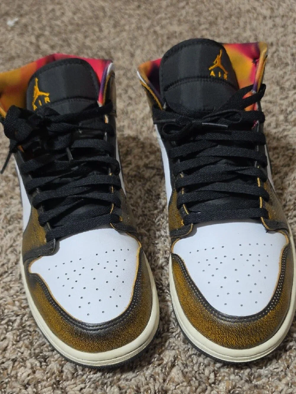 Jordan 1 Mid SE Wear Away
